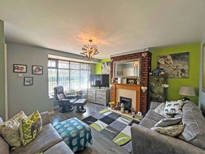 Photo 15- click for photo gallery